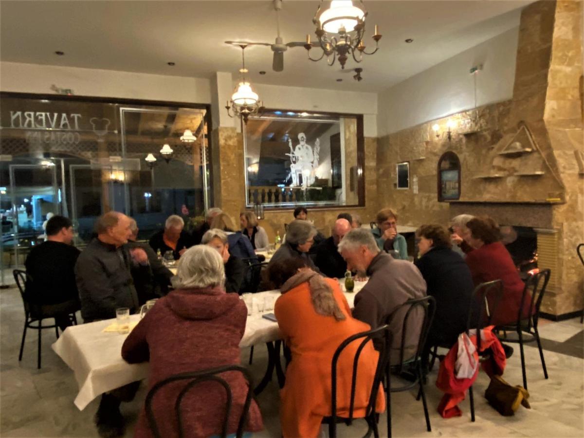 Costas Inn Spílion Zewnętrze zdjęcie