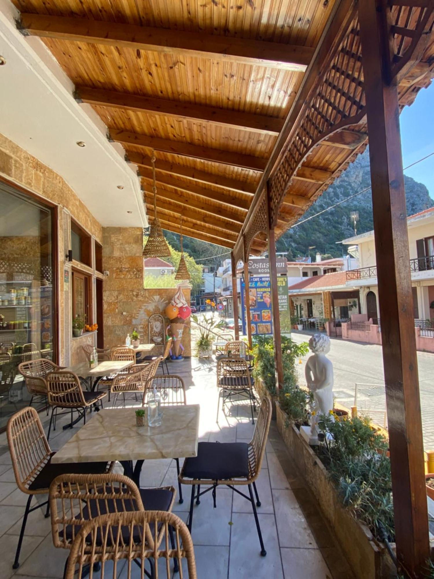 Costas Inn Spílion Zewnętrze zdjęcie